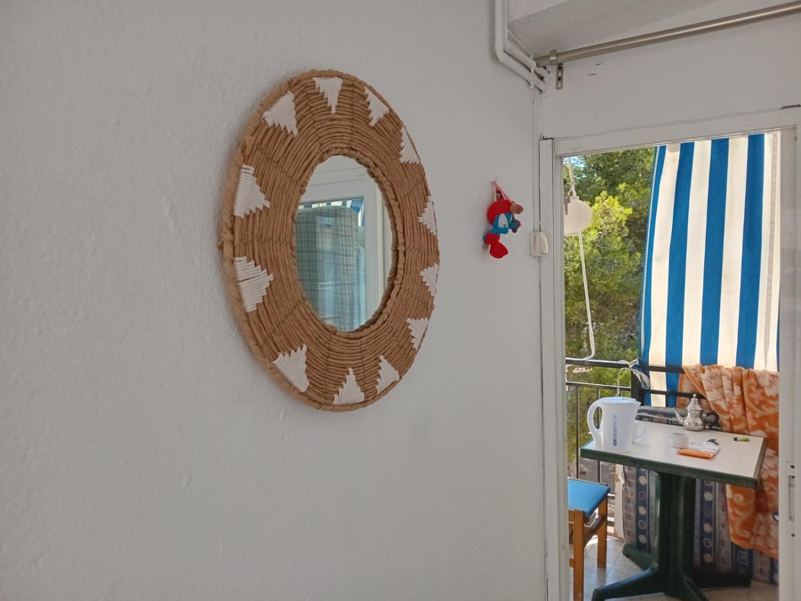 Habitaciones Compartidas En Un Apartamento ซาลอว์ ภายนอก รูปภาพ