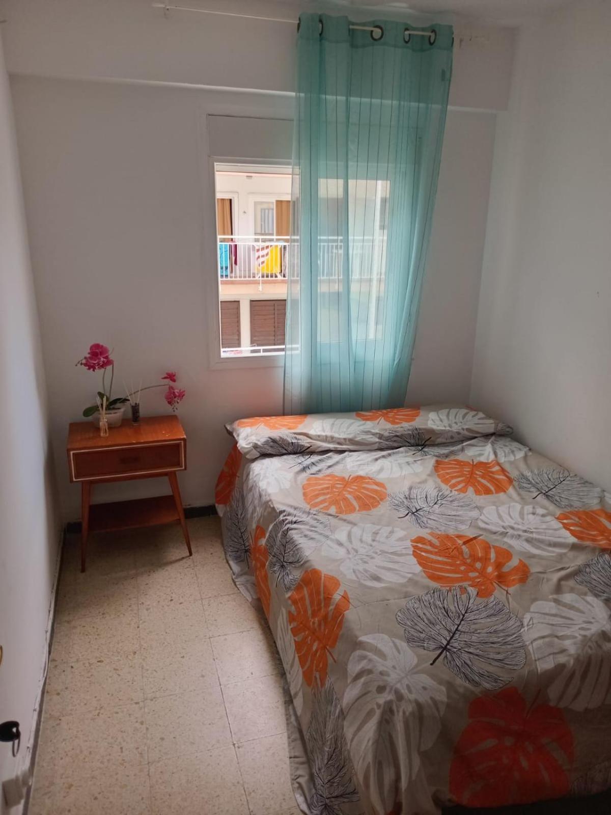 Habitaciones Compartidas En Un Apartamento ซาลอว์ ภายนอก รูปภาพ