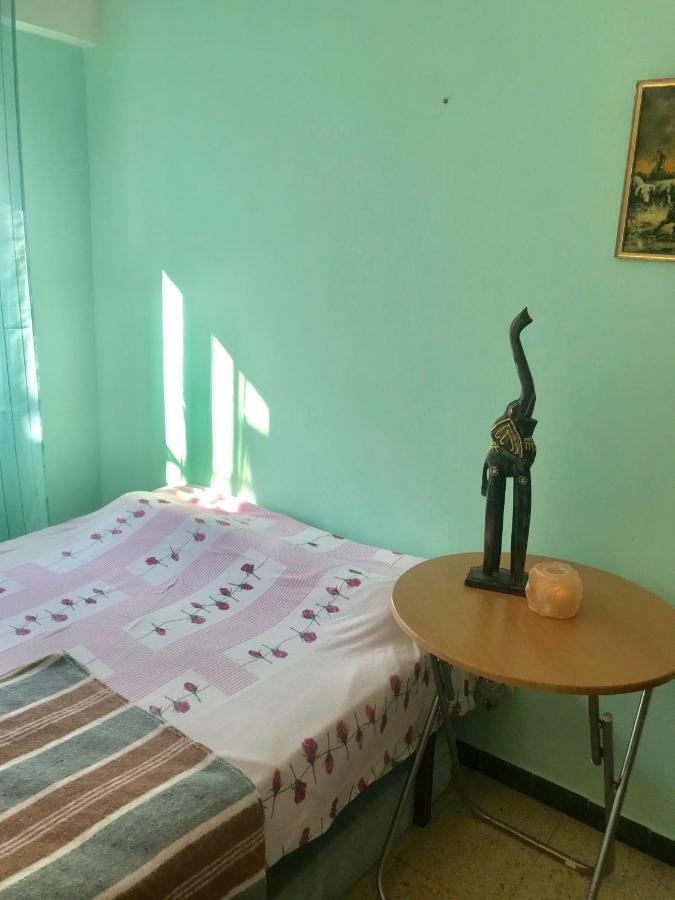 Habitaciones Compartidas En Un Apartamento ซาลอว์ ภายนอก รูปภาพ