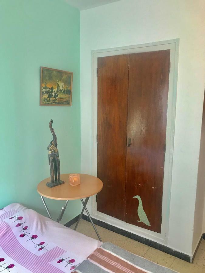 Habitaciones Compartidas En Un Apartamento ซาลอว์ ภายนอก รูปภาพ